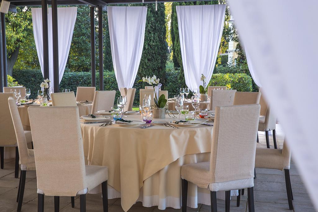 Hotel Acquaviva Del Garda Desenzano del Garda Esterno foto
